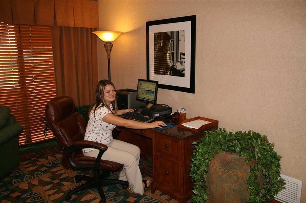 Hampton Inn Phoenix-צ'נדלר חדר תמונה