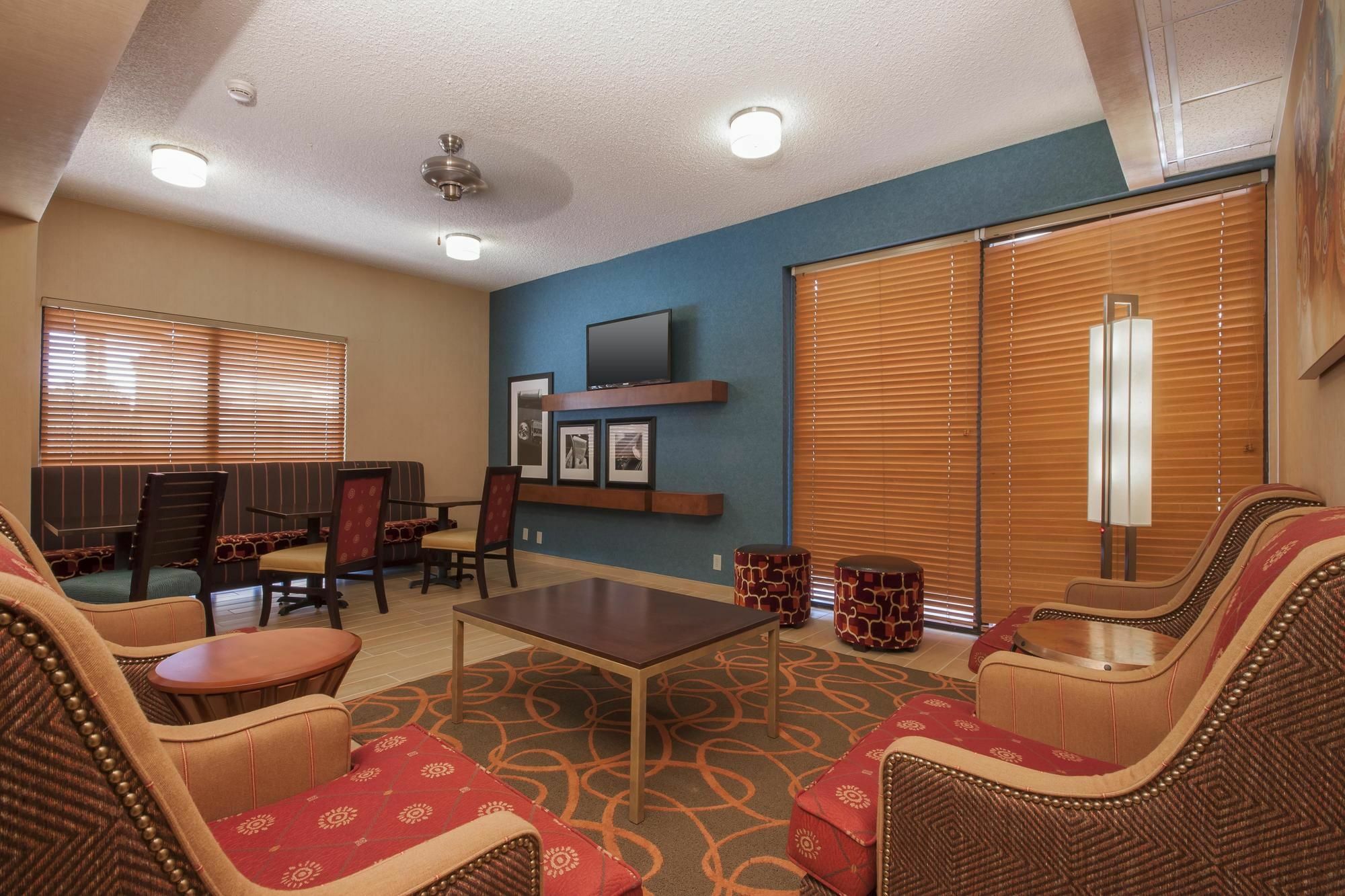 Hampton Inn Phoenix-צ'נדלר מראה חיצוני תמונה