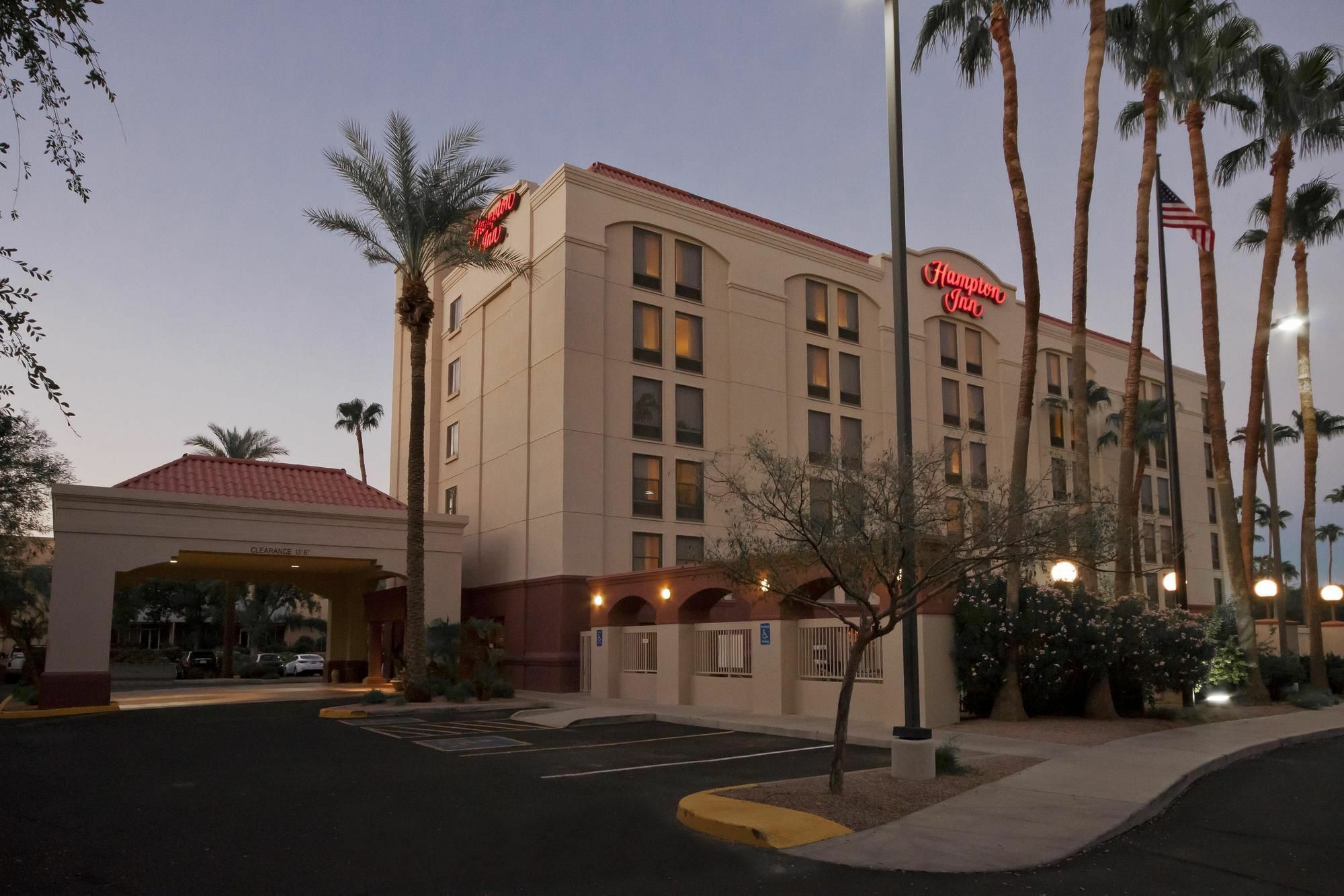 Hampton Inn Phoenix-צ'נדלר מראה חיצוני תמונה
